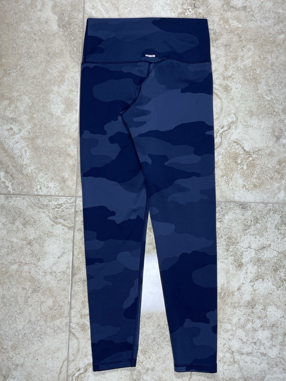 Aerie Chill. Play. Move. Navy Blue Camo Leggings Size M - Picture 3 of 8